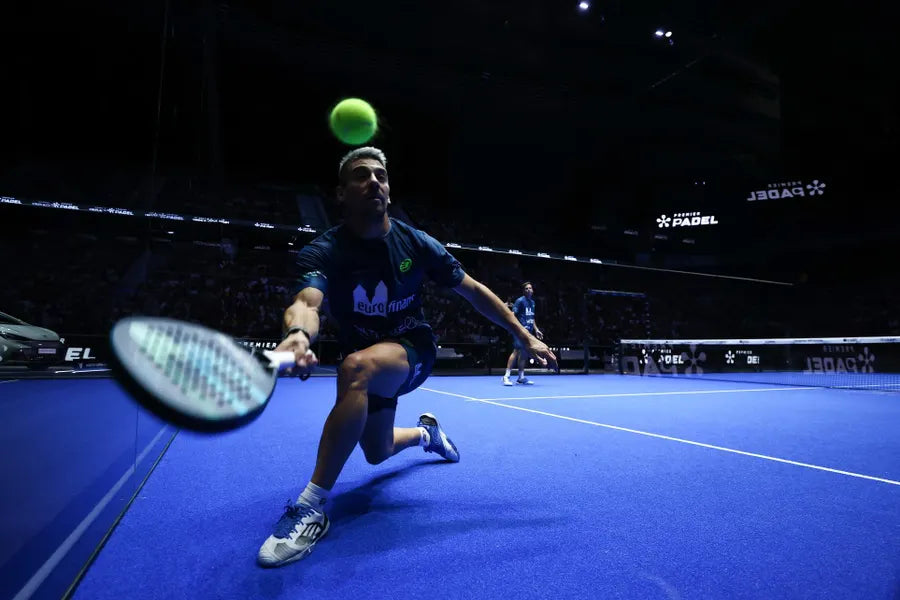 Padelio raketės evoliucija: nuo pirmųjų modelių iki modernių technologijų